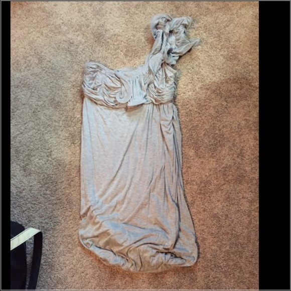 M M Couture One Shoulder Ruffle‎ Dress - Picture 2 of 4